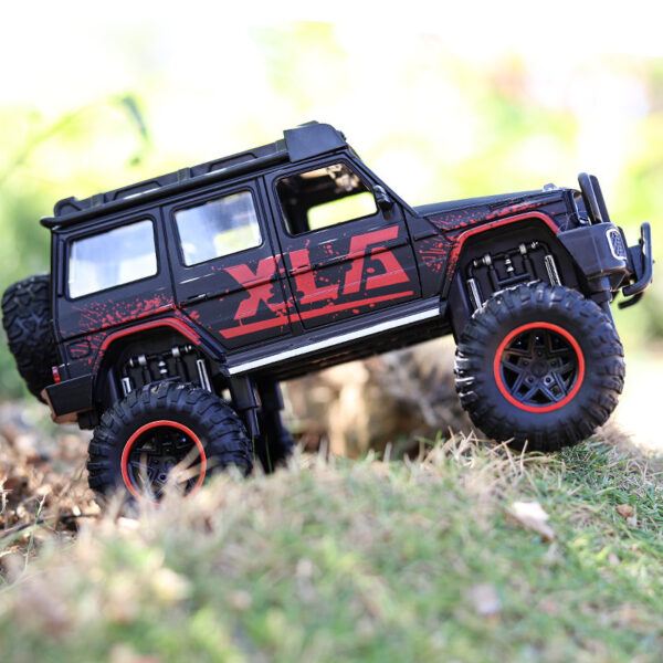 Simulation Alloy Car Model Modified Version  Off-road Car Model Toy - Image 4