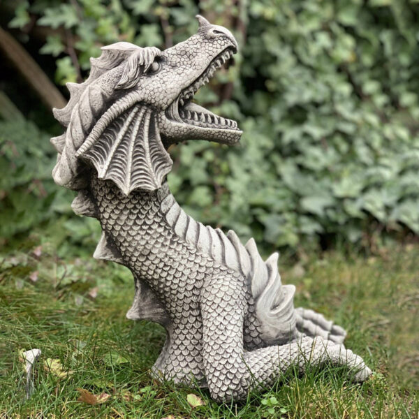 Large Dragon Gothic Garden Decor Statue Castle Moat Lawn Statue Garden Sculptures & Statues Funny Yard Garden Outdoor Figurine - Image 3